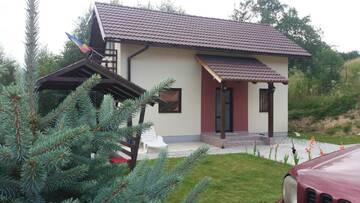 Фотографии Виллы Cabana 7 Brazi г. Пояна-Мэрулуй (Румыния) №2 Фото Виллы Cabana 7 Brazi г. Пояна-Мэрулуй 2